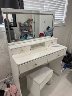 White Vanity with bench