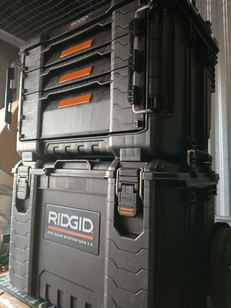 Ridgid Tool Box With Wheel 🛞