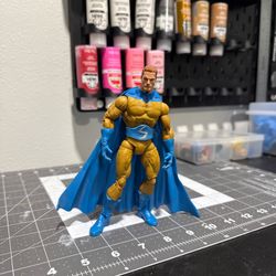 Sentry toy