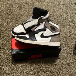 Jordan 1 High Dark Mocha VNDS 