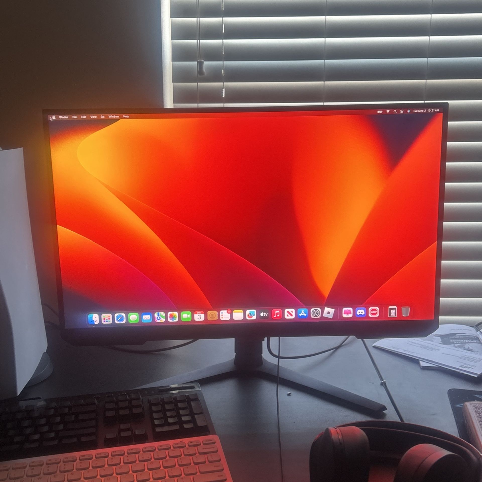 27” Samsung Odyssey 240hz G Sync Compatible Gaming Monitor