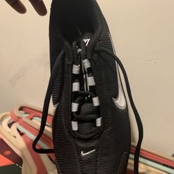 Mens Nike AirMax Size 10-New