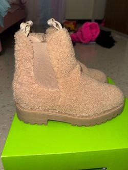 Girl shoe boots