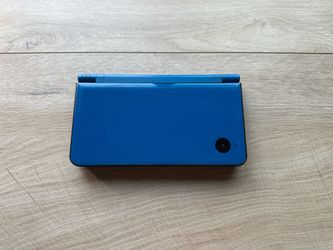 Nintendo DSi XL