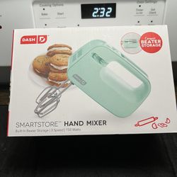 NIB Dash Hand Mixer