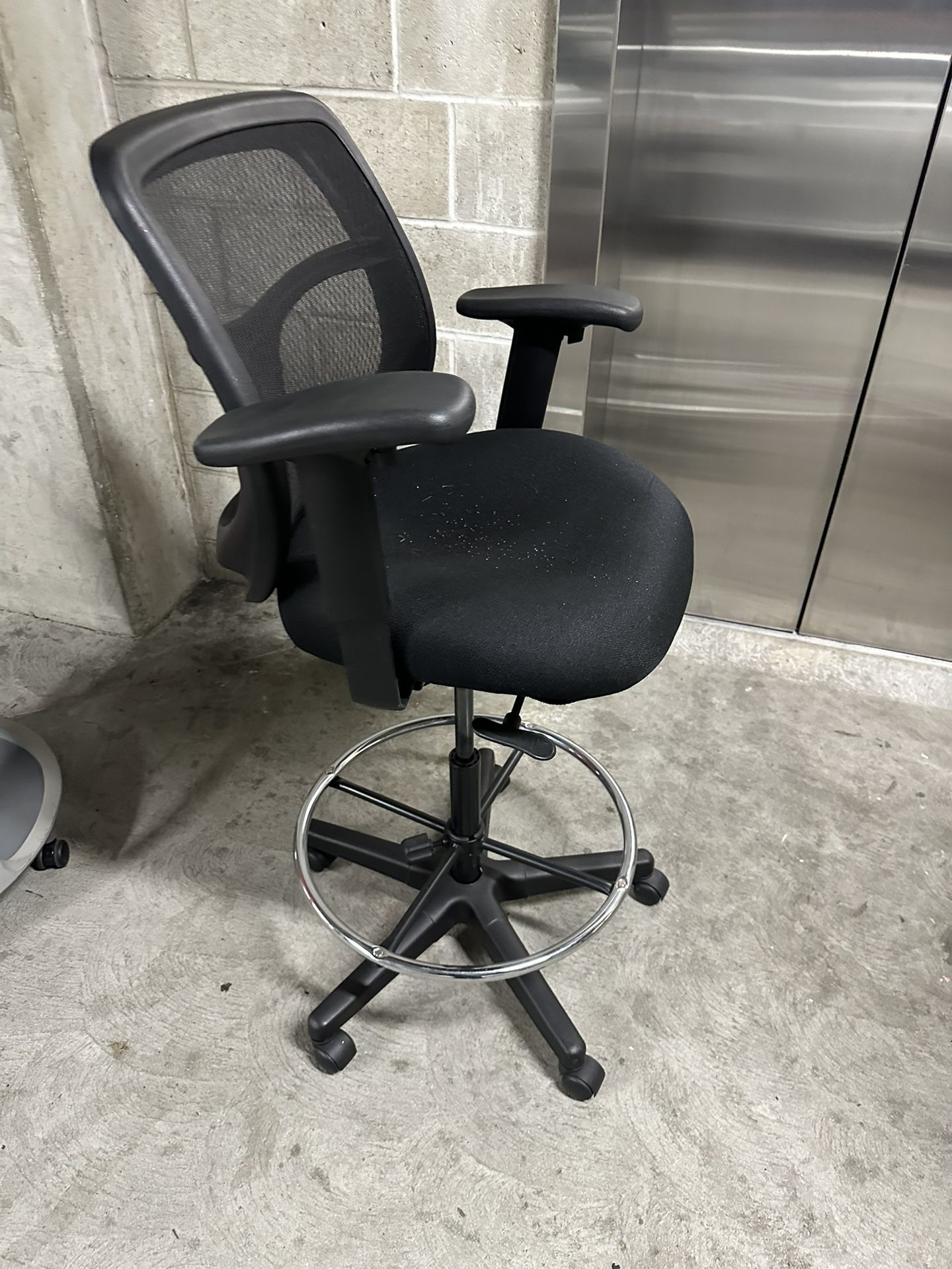 High Desk Chair