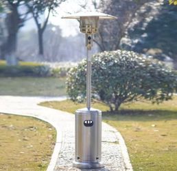 Hampton Bay 48000 BTU patio heater new