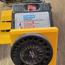 Plasplugs drill bit sharpener with built-in drill size gauge