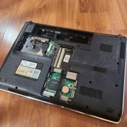 HP Pavilion Laptop FOR PARTS
