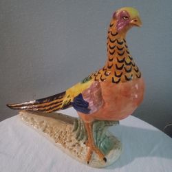 Majestuosa Figura De Faisán 