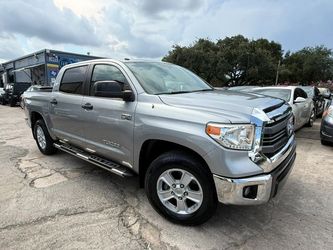 2014 Toyota Tundra CrewMax