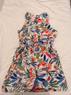 West Loop Floral Sleeveless Dress Size Medium