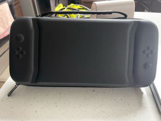 Nintendo Switch black carrying case