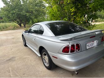 1998 Ford Mustang