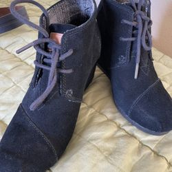 Toms Booties 