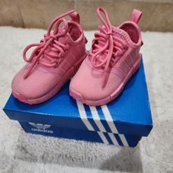 Toddler shoes