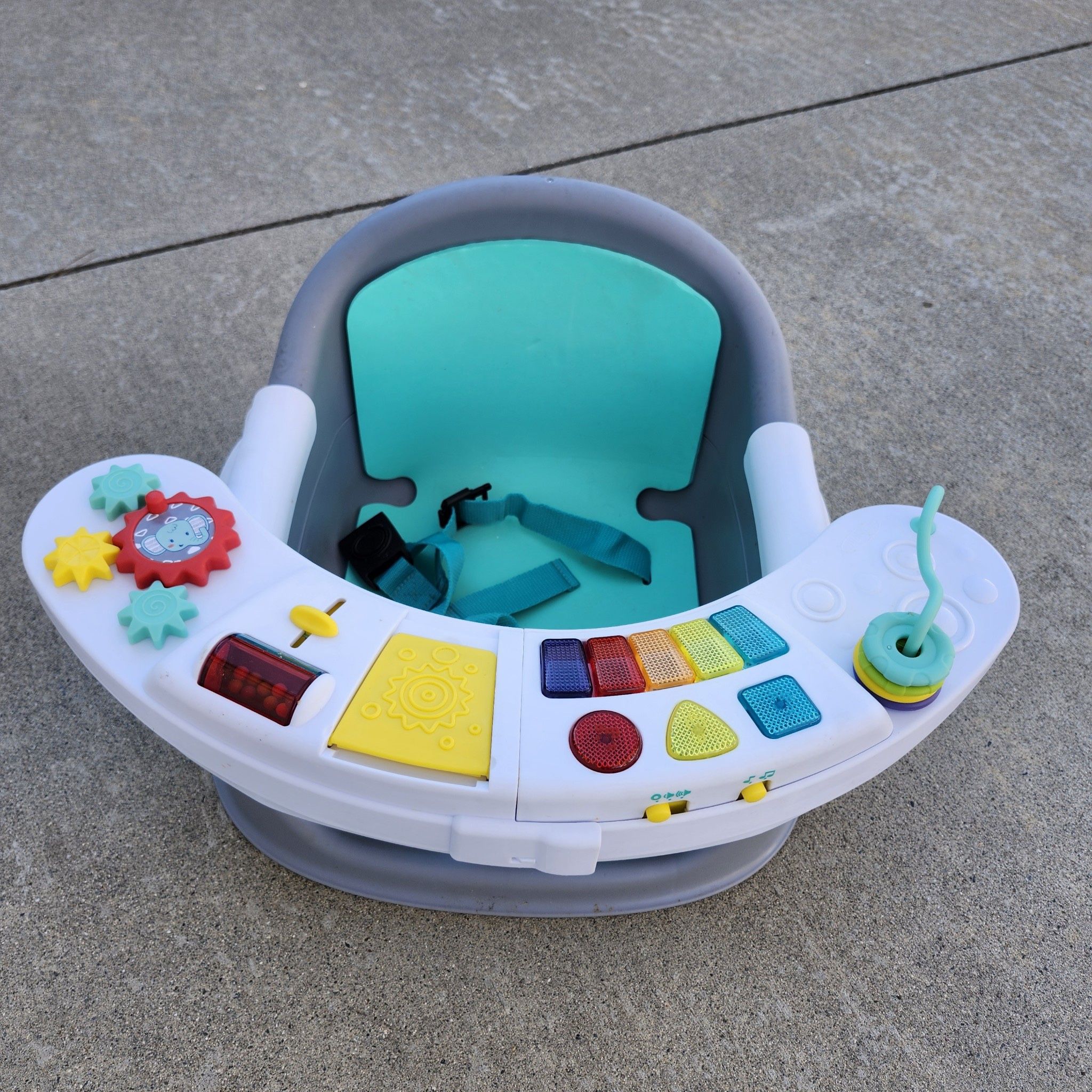 Infantino 3 in 1 Discovery Seat