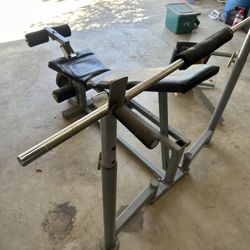 Weight Bench with Pull Down Bar 