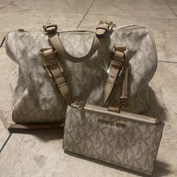 Mk Purse N wallet