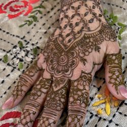 Beautiful Henna Tattoo 