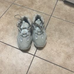 Yeezy 500 Stone Salt Size 11