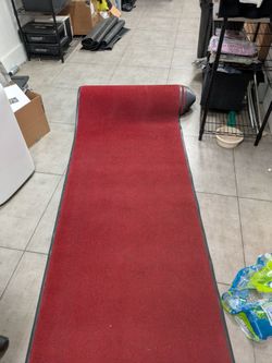 Red Carpet (30 ft)