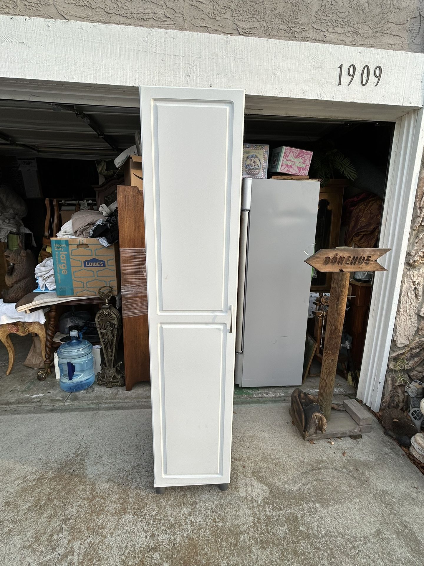 Cool Shelf To Hang Little Kids clothing in