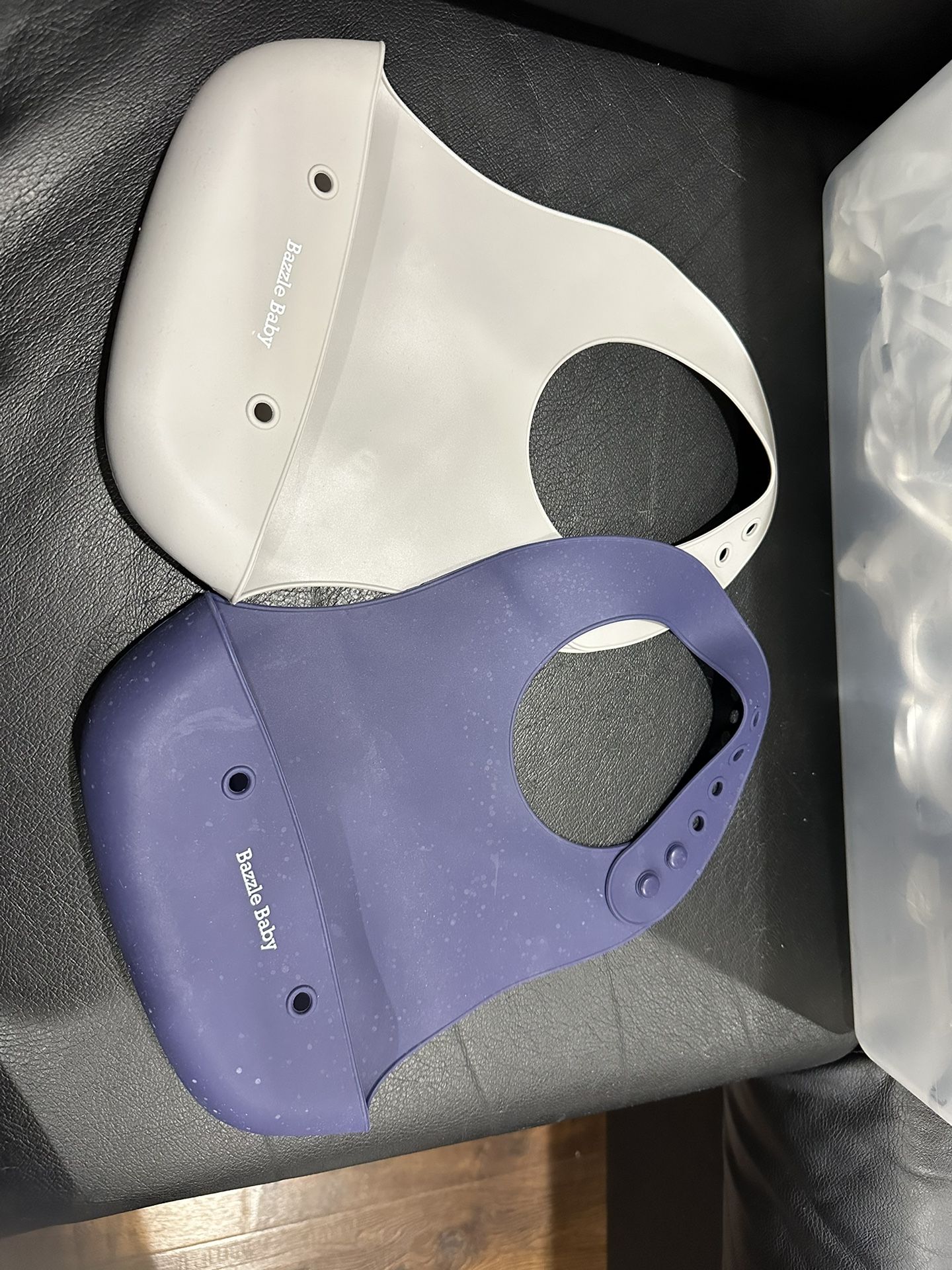 2 Bazzle Baby Silicone Bibs