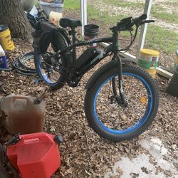 Ecotric 26” Electric Sand Bike with Lights, Fenders and Cargo Rack