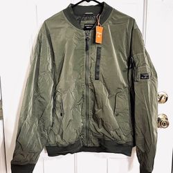 Super Dry Classic Green Bomber Jacket New With Tags