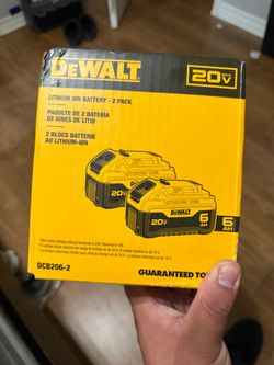 DeWalt 20V Max 6Ah Lithium Ion Battery 2-Pack