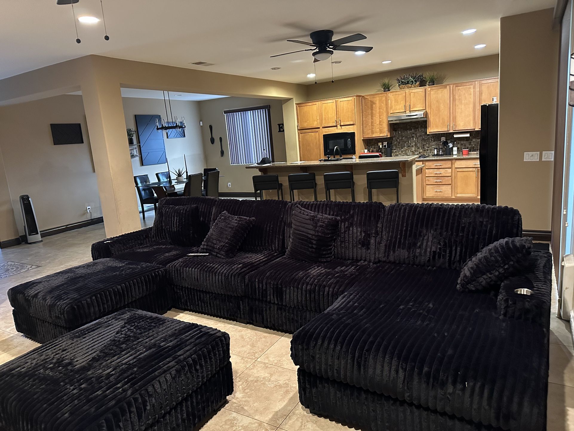 Sectional Couch / Brand New