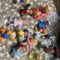 Vintage Figures 