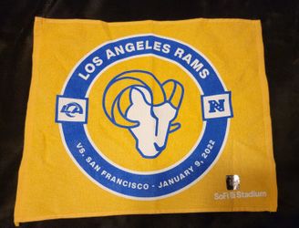LOS ANGELES RAMS RALLY TOWEL SOFI