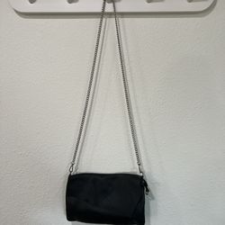 Giorgio Costa black leather chain crossbody purse
