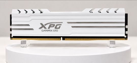 XPG GAMMIX D10 8GB DDR4 3000MHz RAM – White