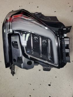 Yukon headlight