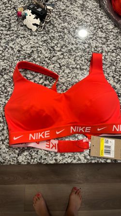 Small Nike work out top