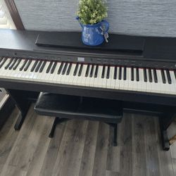 Williams RHAPSODY2 88-Key Console Digital Piano