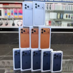 iPhone 17 Pro & iPhone 17 Pro Max ((Take It Home In Payments/ llévatelo a casa en pagos) 