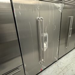 Subzero 48 Inch Refrigerator Side By side New Open Box 