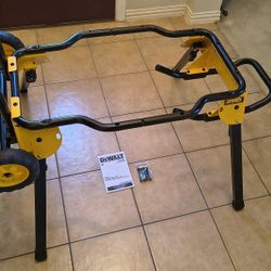DeWalt Job Site Table Saw Stand DWE74911
