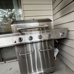 4 Burners Grill