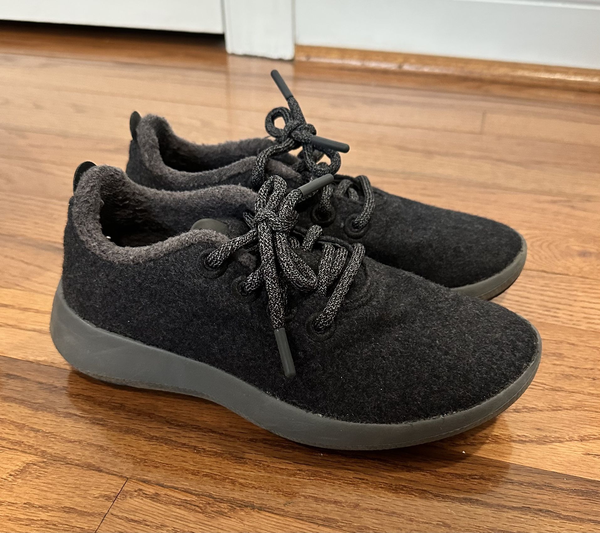 Black Allbirds Women's Wool Runner Mizzle Sneakers, Size 6