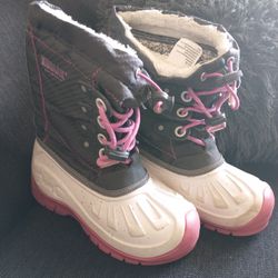 Girl Snow Boots Size 1