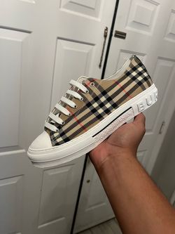Burberry shoes