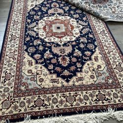 𝐇𝐚𝐧𝐝𝐦𝐚𝐝𝐞 𝐏𝐞𝐫𝐬𝐢𝐚𝐧 𝐑𝐮𝐠𝐬