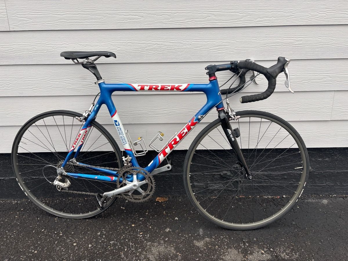 A1 Hawk - 1999 Trek 5500 USPS Road Bike – 50cm Carbon Frame – 700C Wheels – Blue (A1D021032)