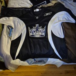 La kings Jersey size large