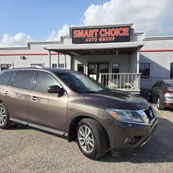 2015 Nissan Pathfinder From $ 1490 Down